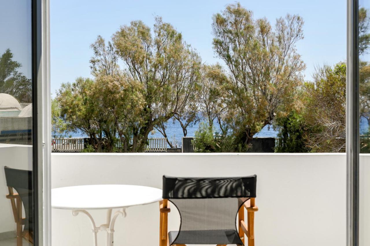 Exi Sea Side Aparthotel Perissa (Santorini)